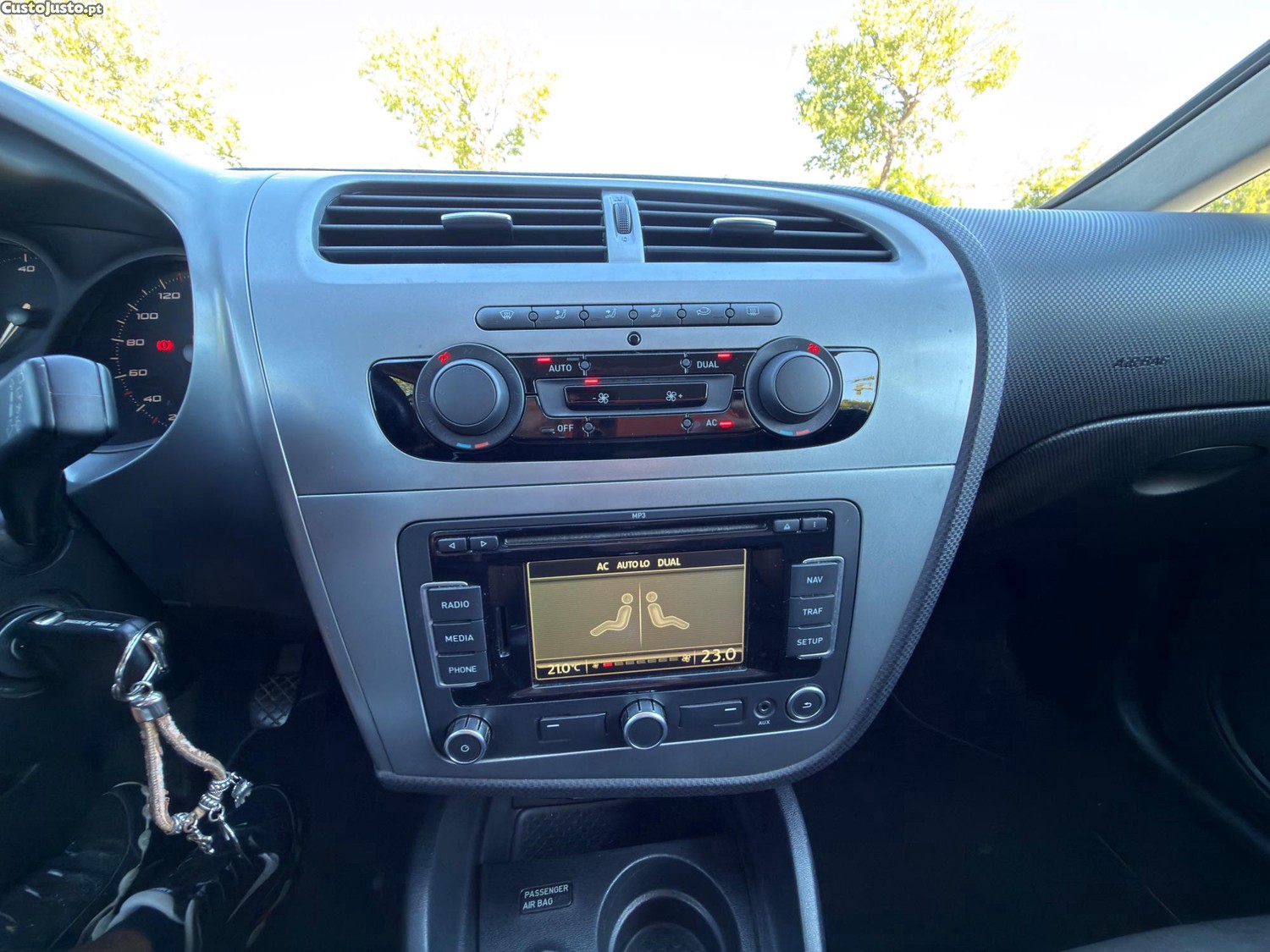 SEAT Leon 1.9 TDI Sport c/GPS — fotografia 11