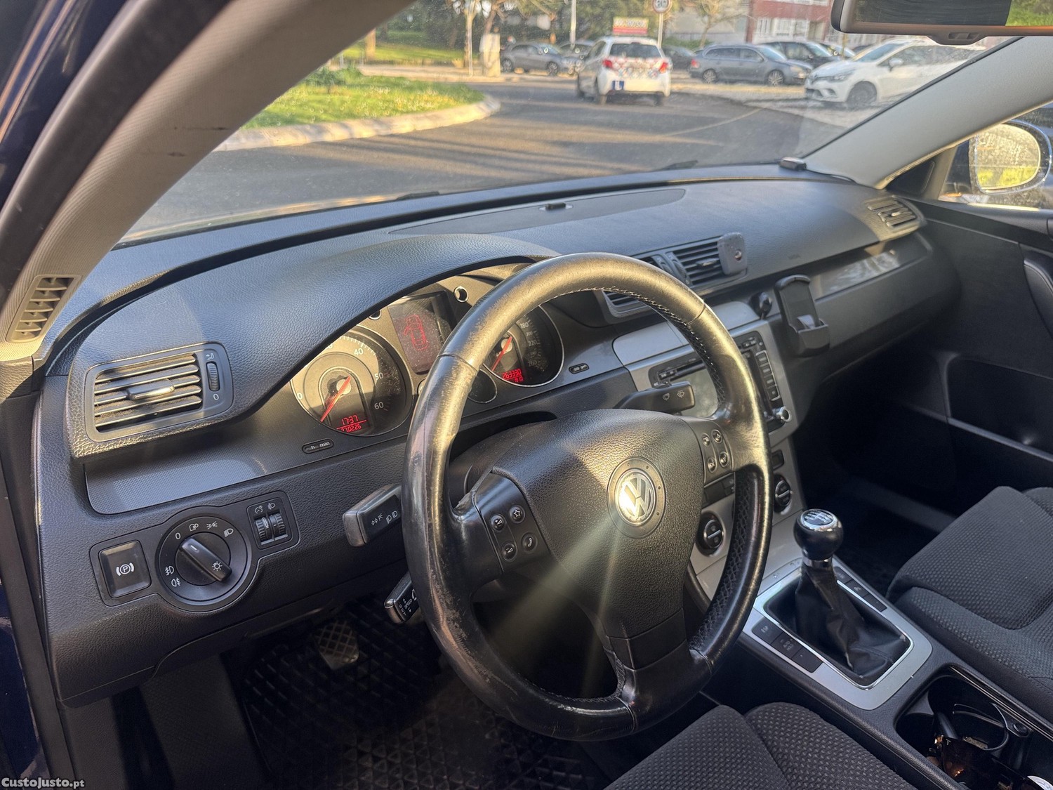 Volkswagen Passat Comfortline — fotografia 6