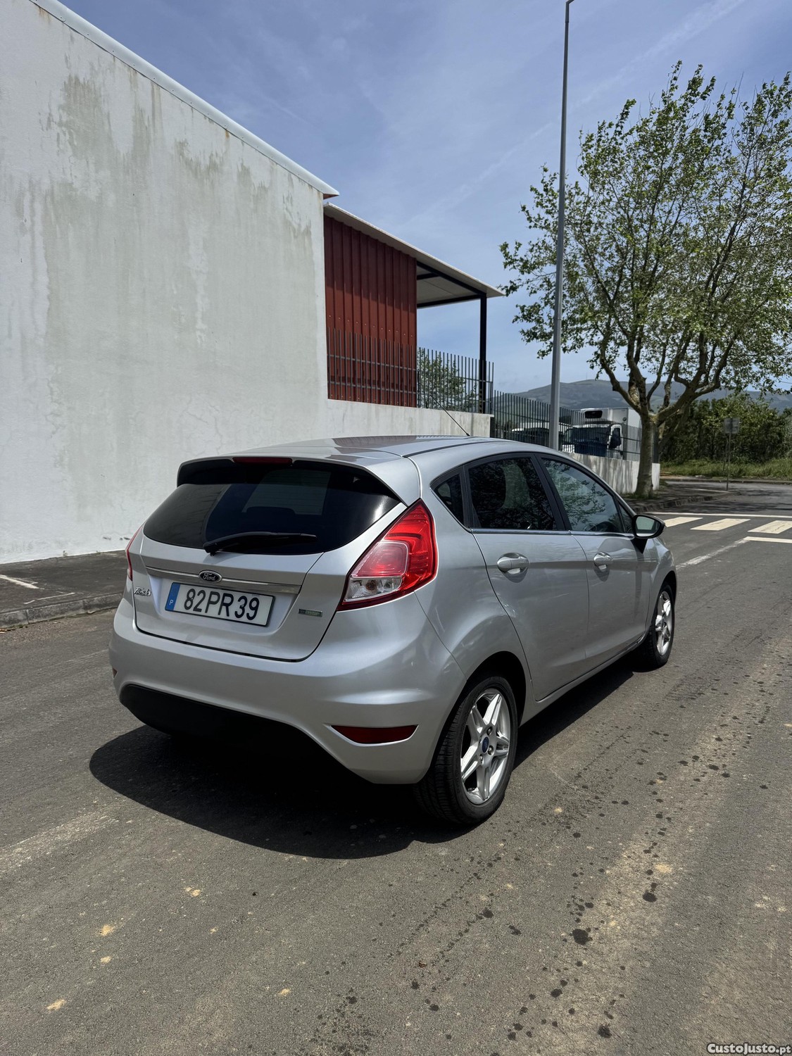 Ford Fiesta EcoBoost — fotografia 4