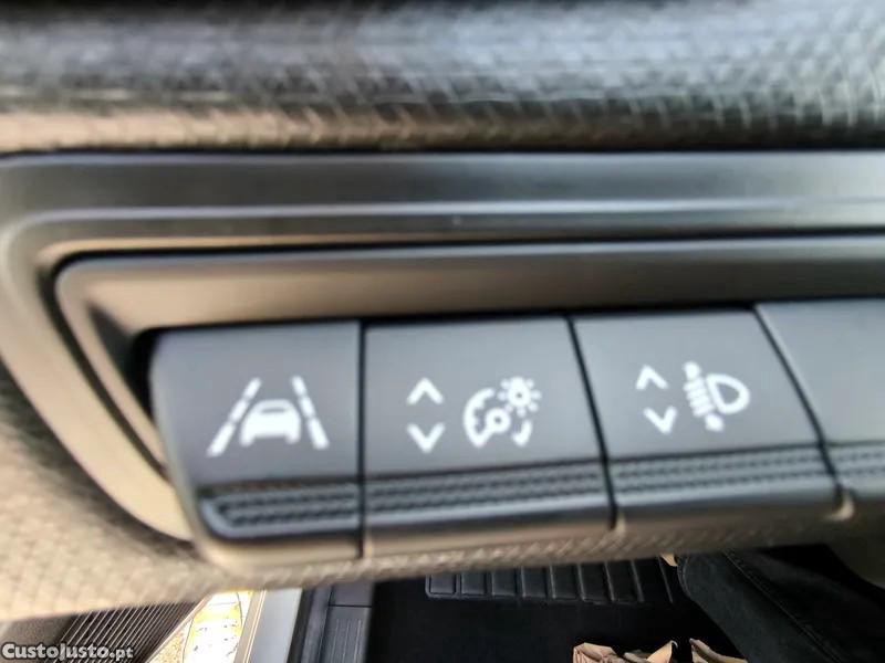 Renault Clio 1.5 Blue dCi Zen — fotografia 7