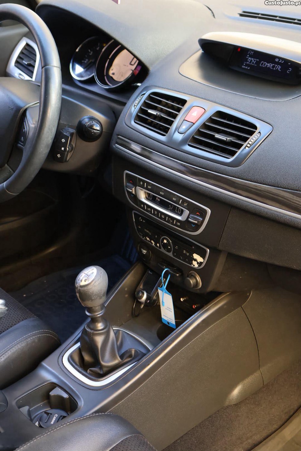 Renault Mégane 1.5 Dci Dynamic — fotografia 8