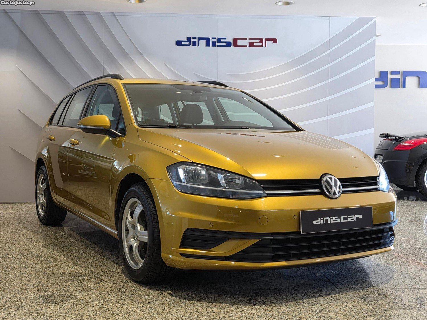 VW Golf Variant 1.6 TDi Trendline - 18 — photo 2