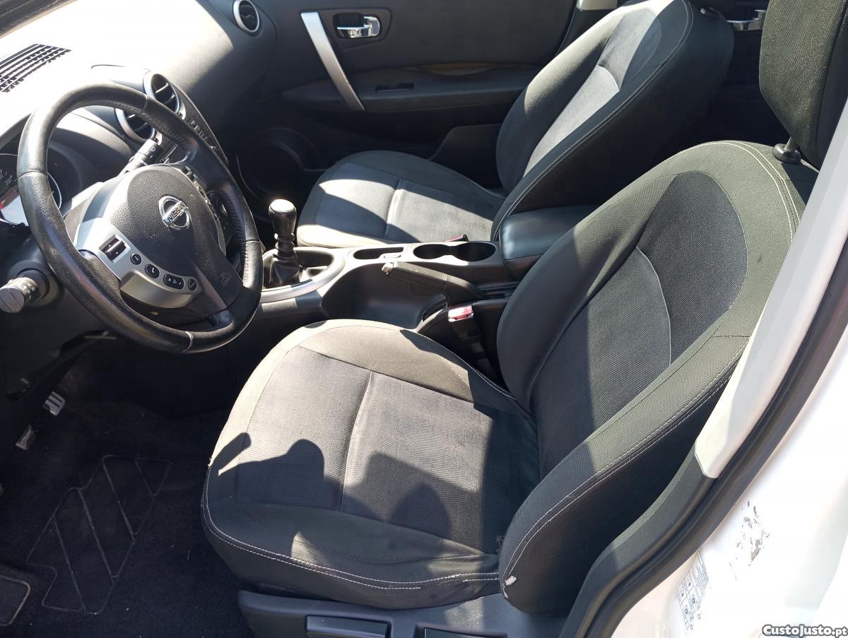 Nissan Qashqai 1.6 DCI TEKNA SPORT 360 — fotografia 3