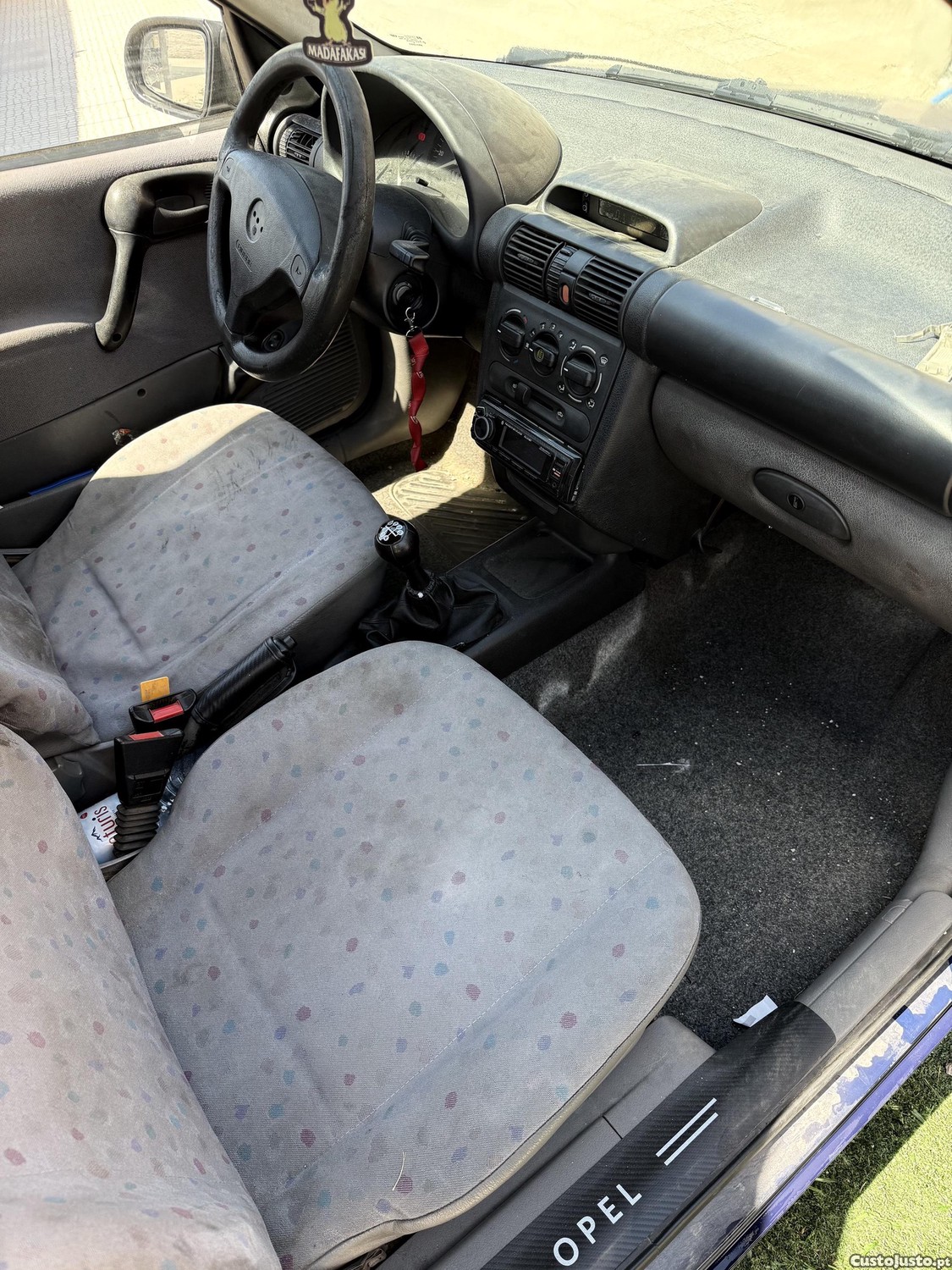 Opel Corsa B van — fotografia 3
