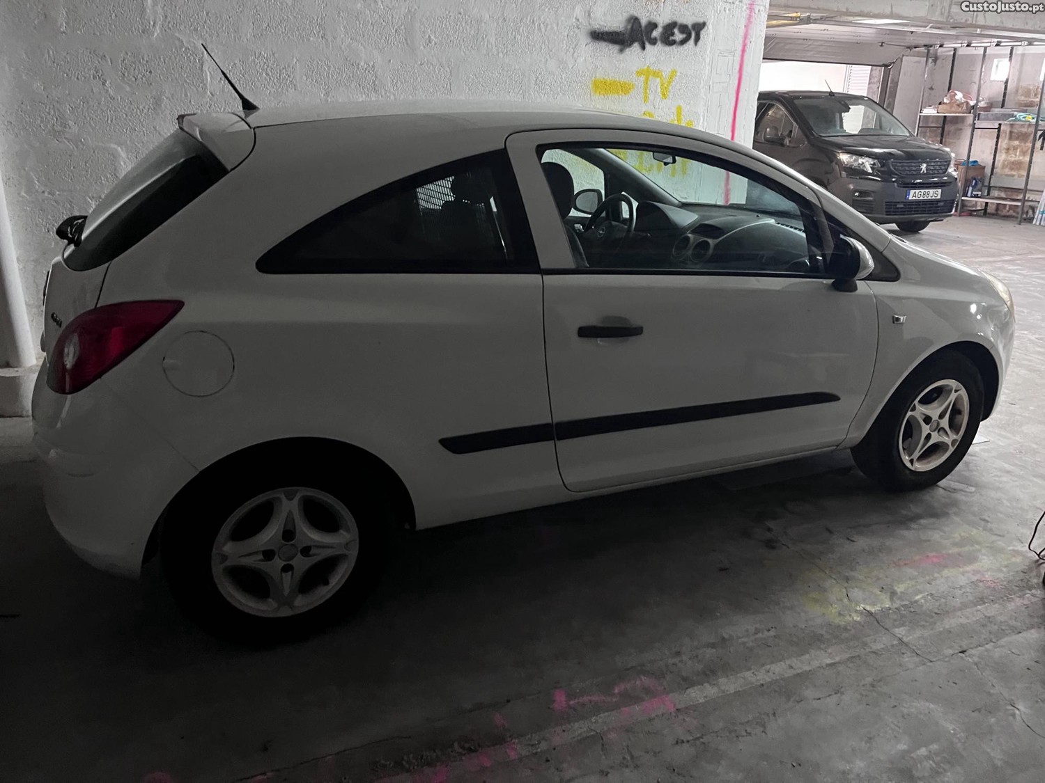 Opel Corsa Van (75Cac) — fotografia 4
