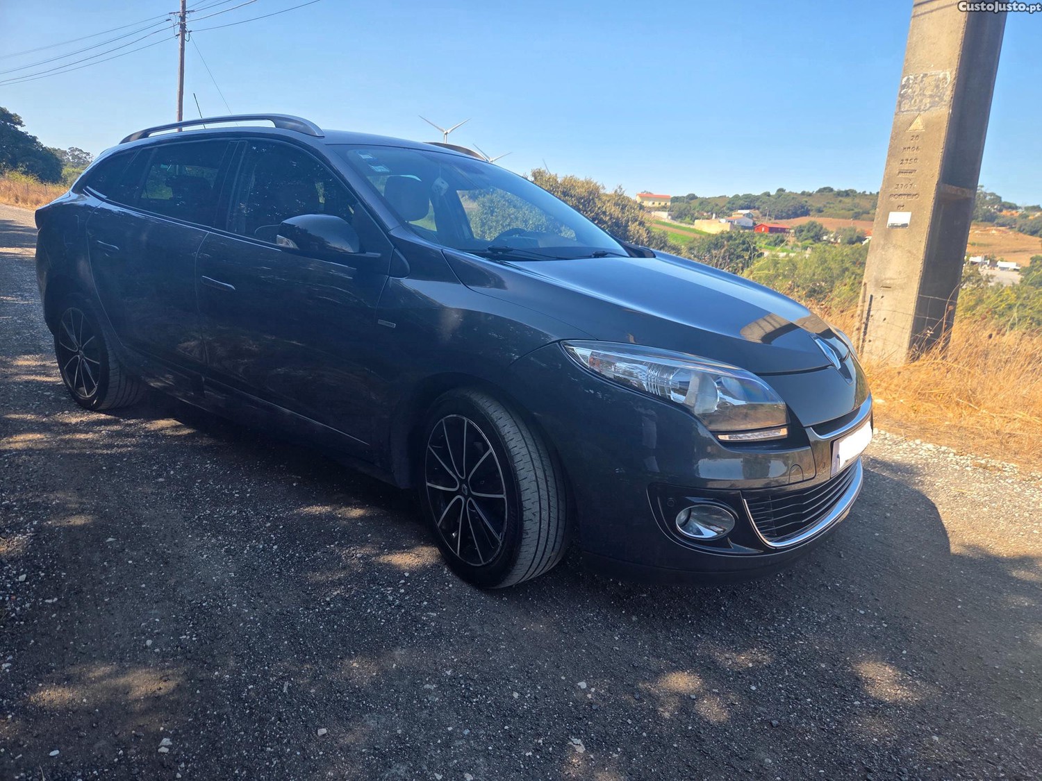 Renault Mégane III Sport Tourer 1.5 dCi Bose Edition — photo 3