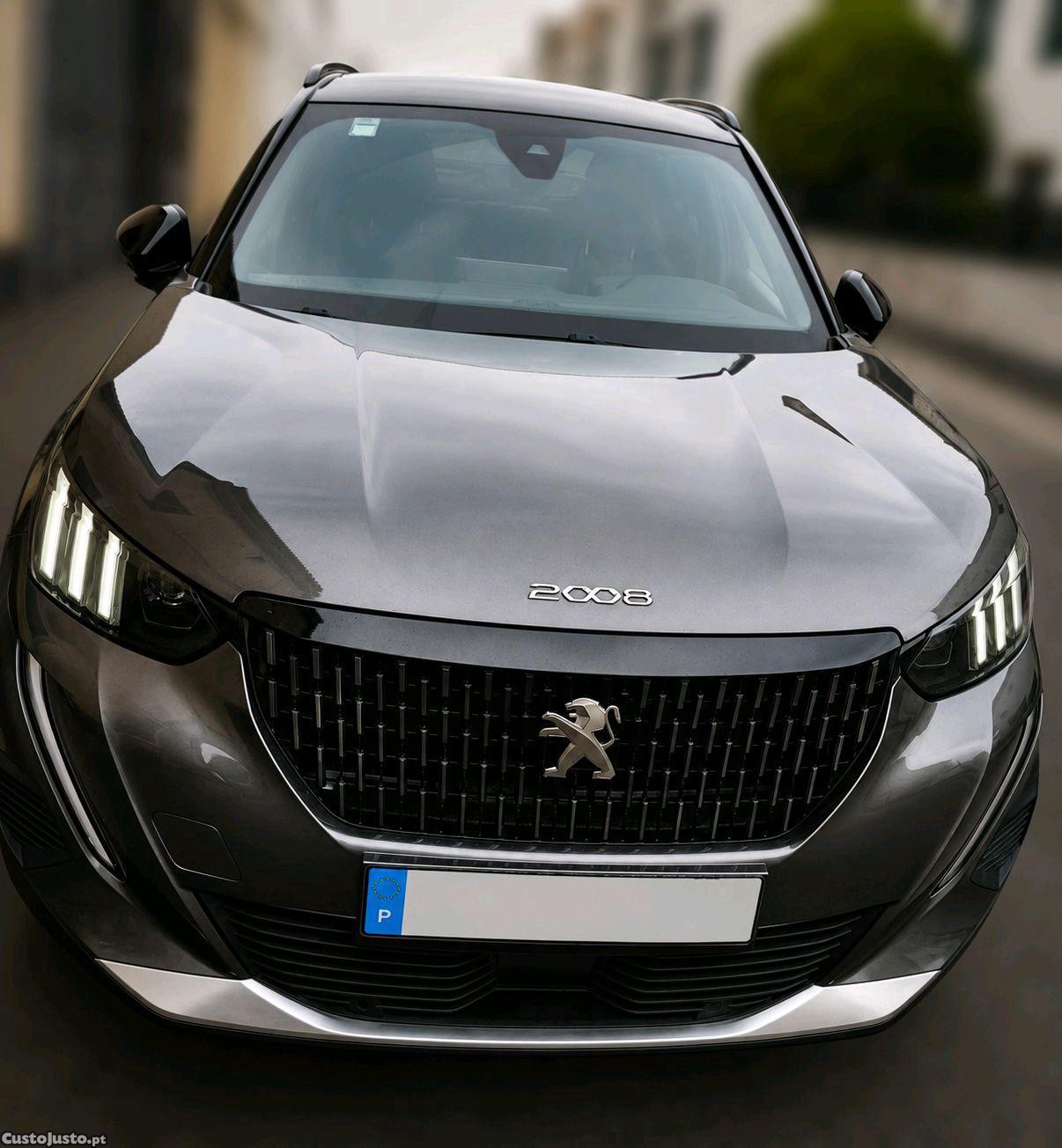 Peugeot 2008 GT 1.2 PureTech 130 cv - 23 foto 2