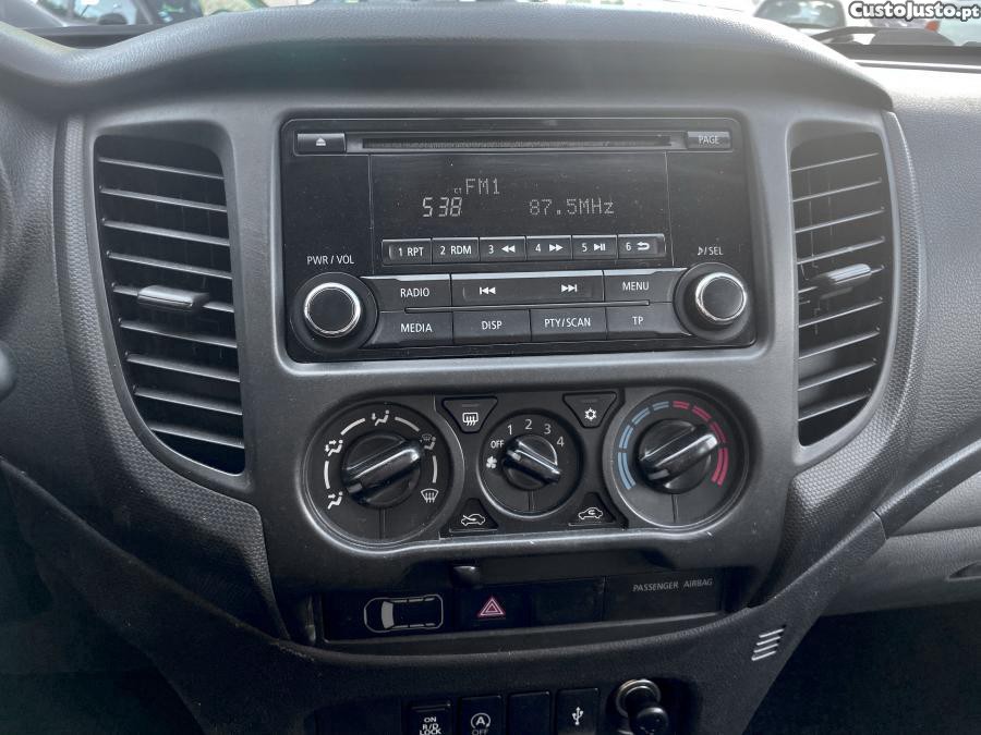 Mitsubishi L200 2.4 DI-D Club Invite — fotografia 5