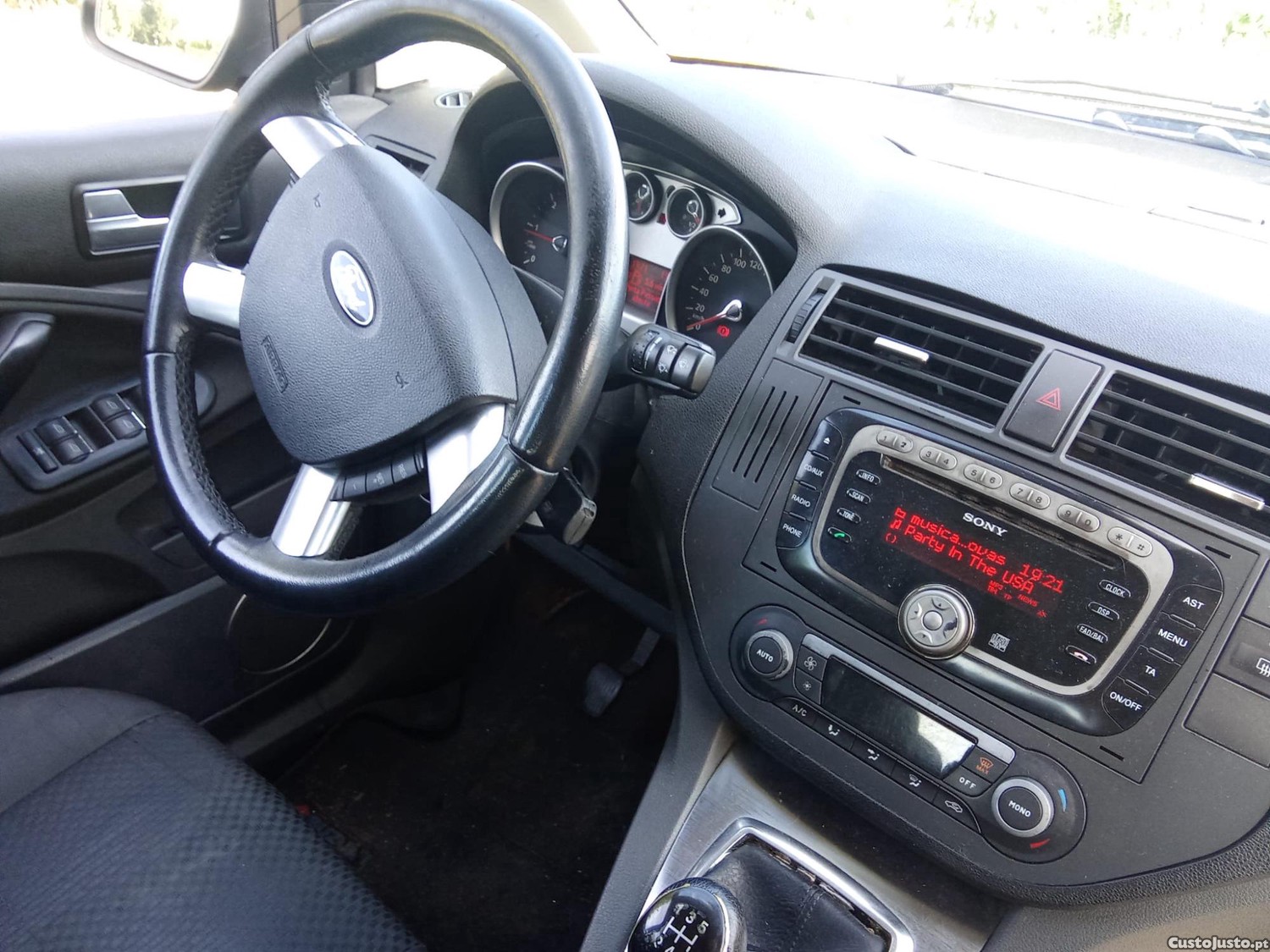 Ford C-Max Titanio. — fotografia 5