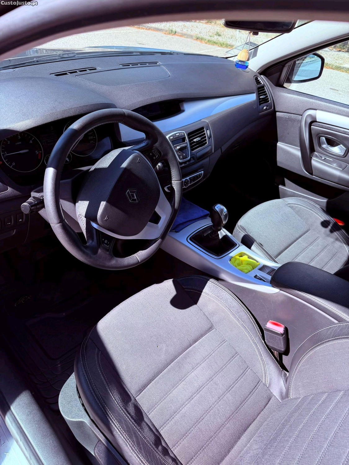 Renault Laguna Break 1.5dci Bom estado — fotografia 6