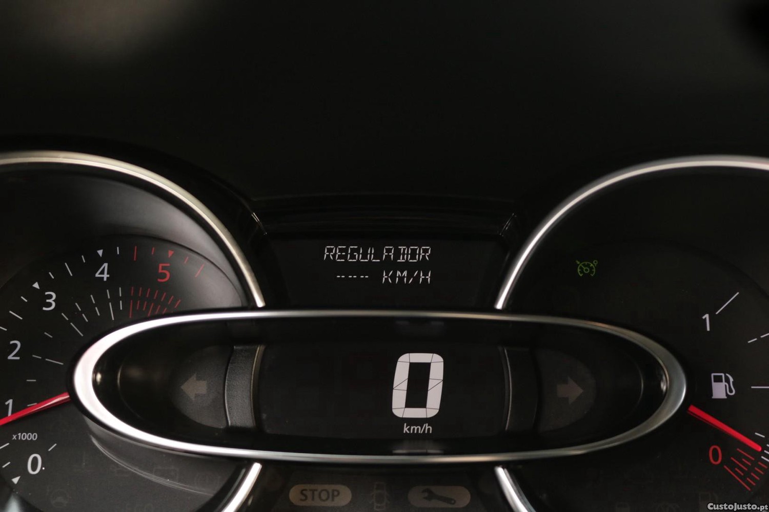 Renault Clio Sport Tourer 1.5 DCI Limited 90cv — fotografia 18