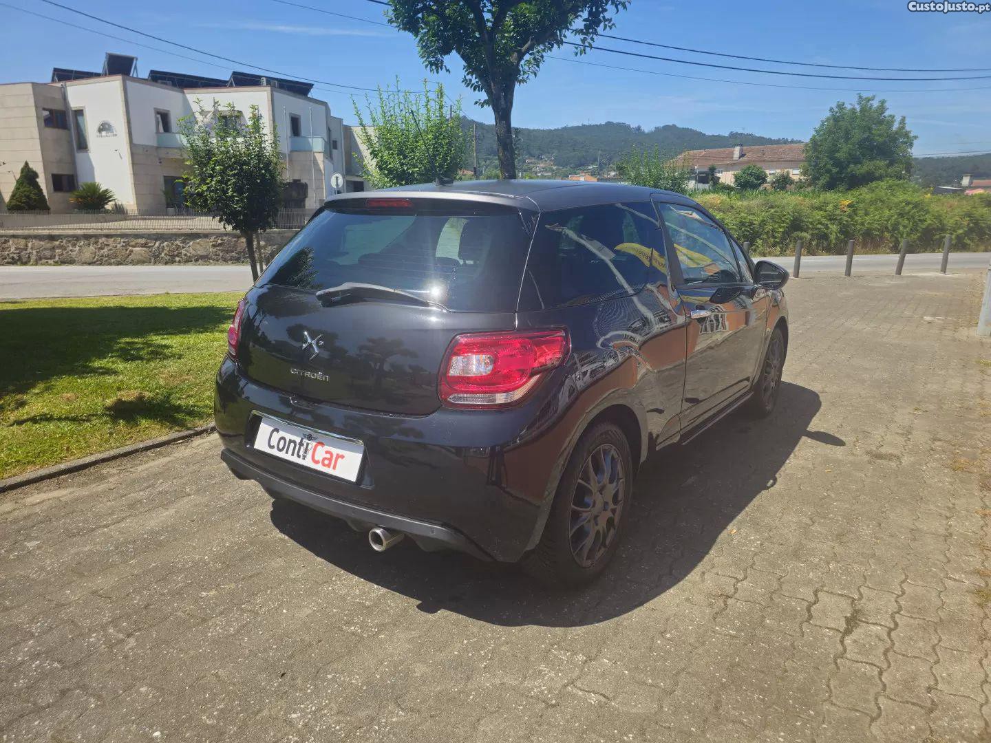 Citroën DS3 1.6 e-hdi so chic - 11 foto 4