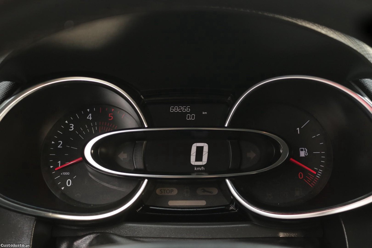 Renault Clio Sport Tourer 1.5 DCI Limited 90cv — fotografia 27