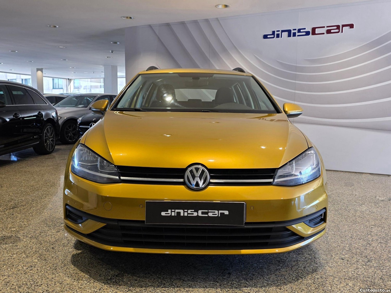 VW Golf Variant 1.6 TDi Trendline - 18 — photo 4