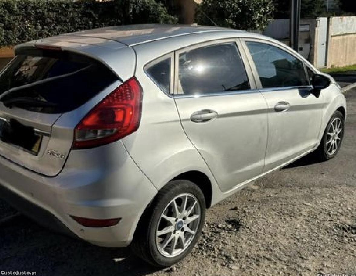 Ford Fiesta 1.4tdci — fotografia 5