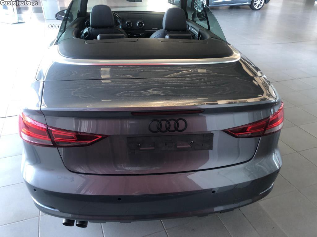 Audi A3 Cabrio 1.5 TFSI 150HP S Tronic - 18 foto 2