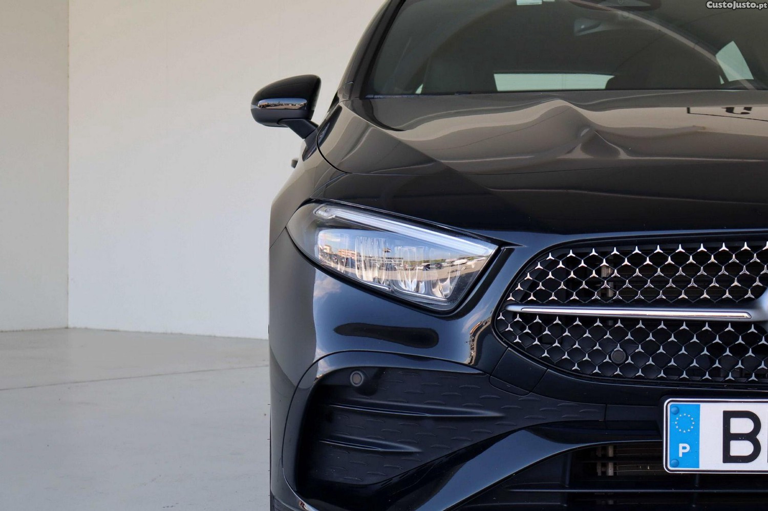 Mercedes-Benz A 180 d - 24 — photo 4