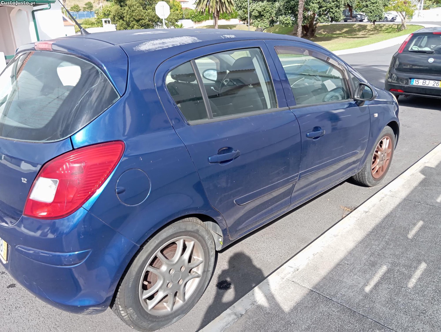 Opel Corsa 1.2 — fotografia 4