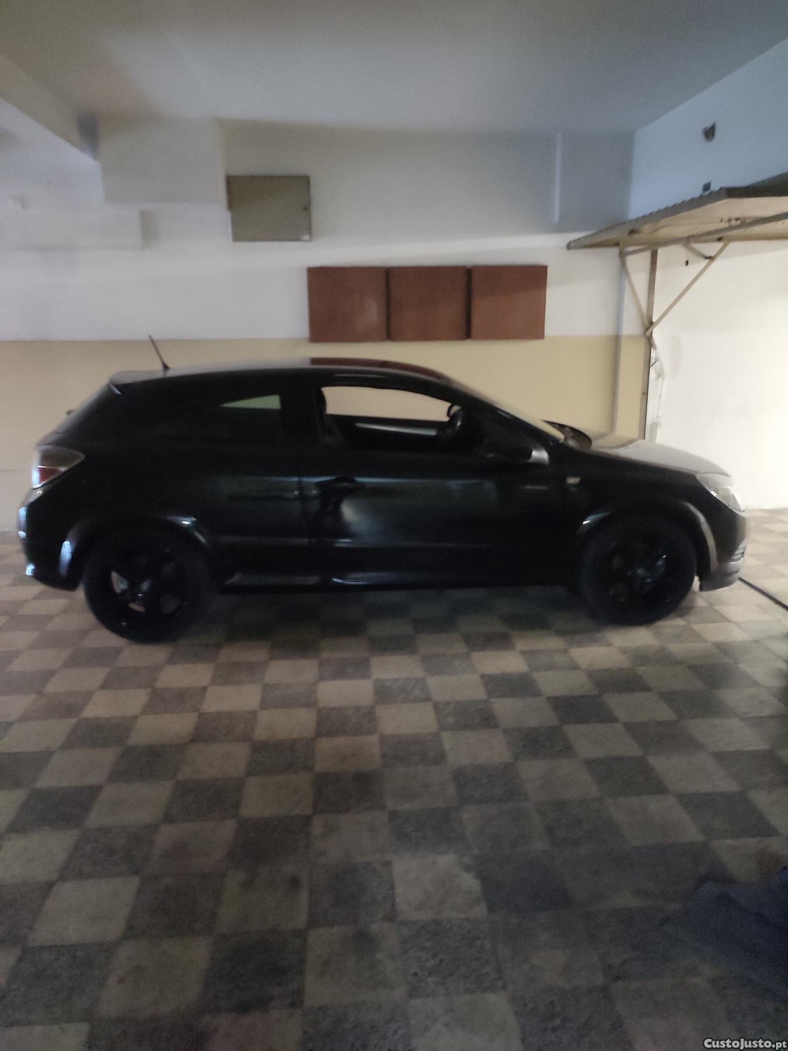 Opel Astra GTC 1,7 cdti de 5 lugares — fotografia 5