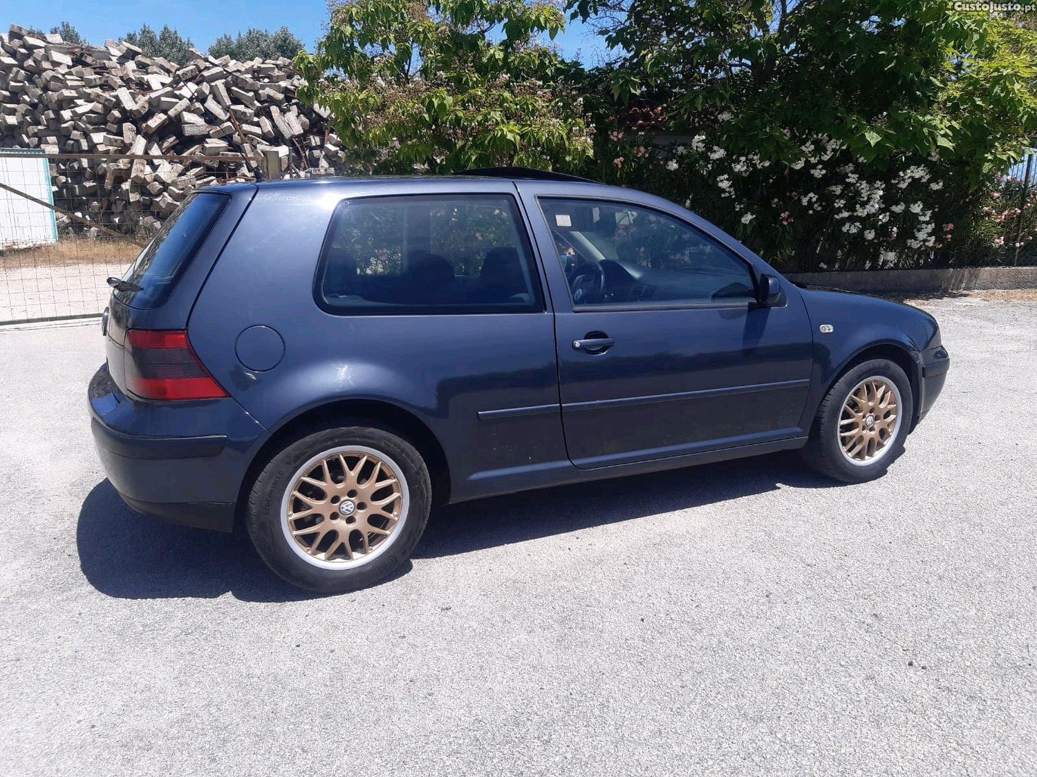 VW Golf IV - 00 — photo 3