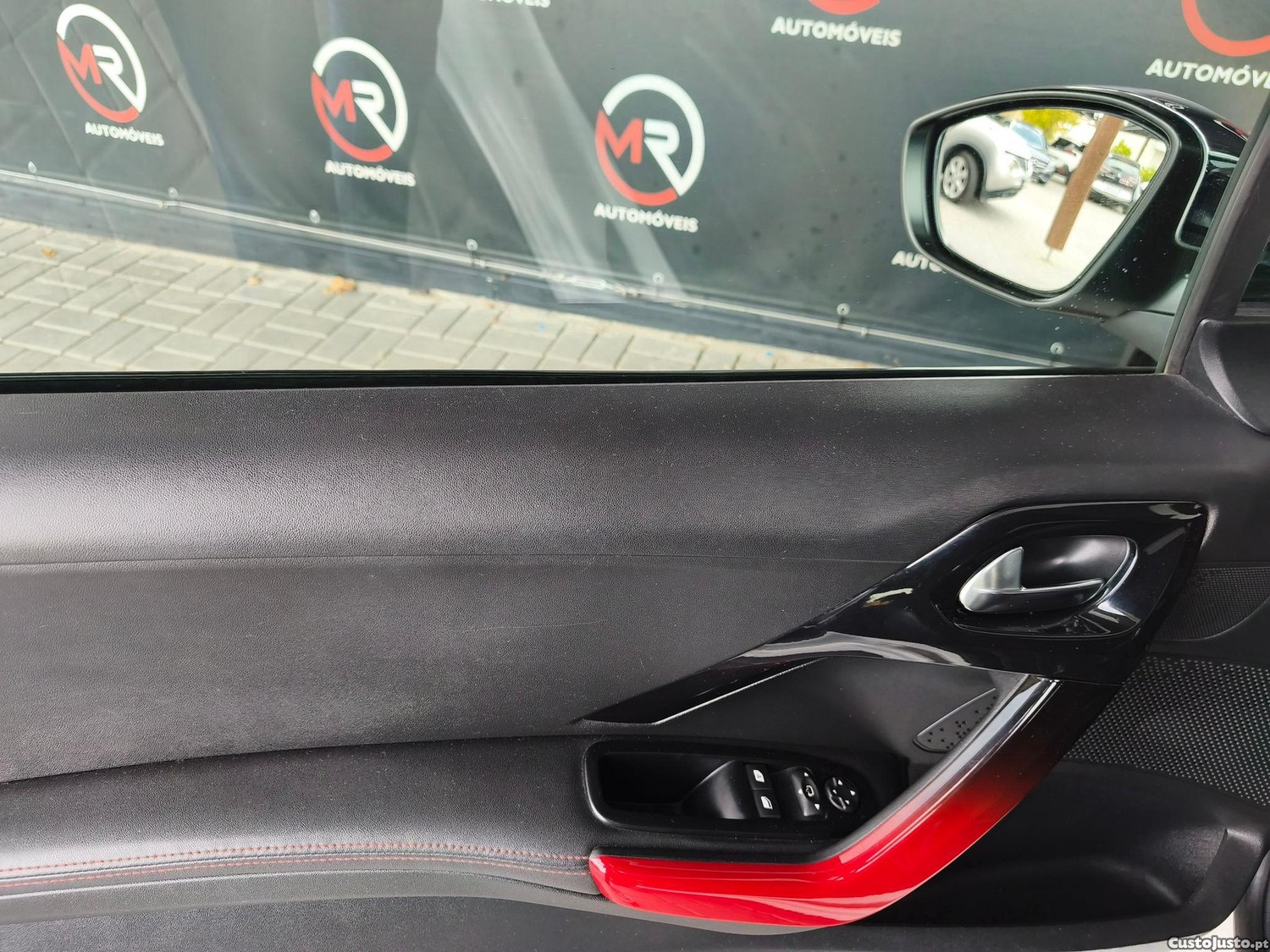 Peugeot 208 1.6 THP GTi — fotografia 8