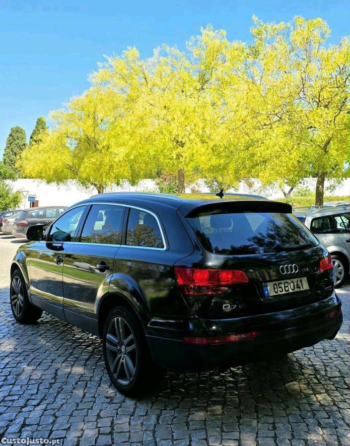 Audi Q7 (72 Iuc) — fotografia 6