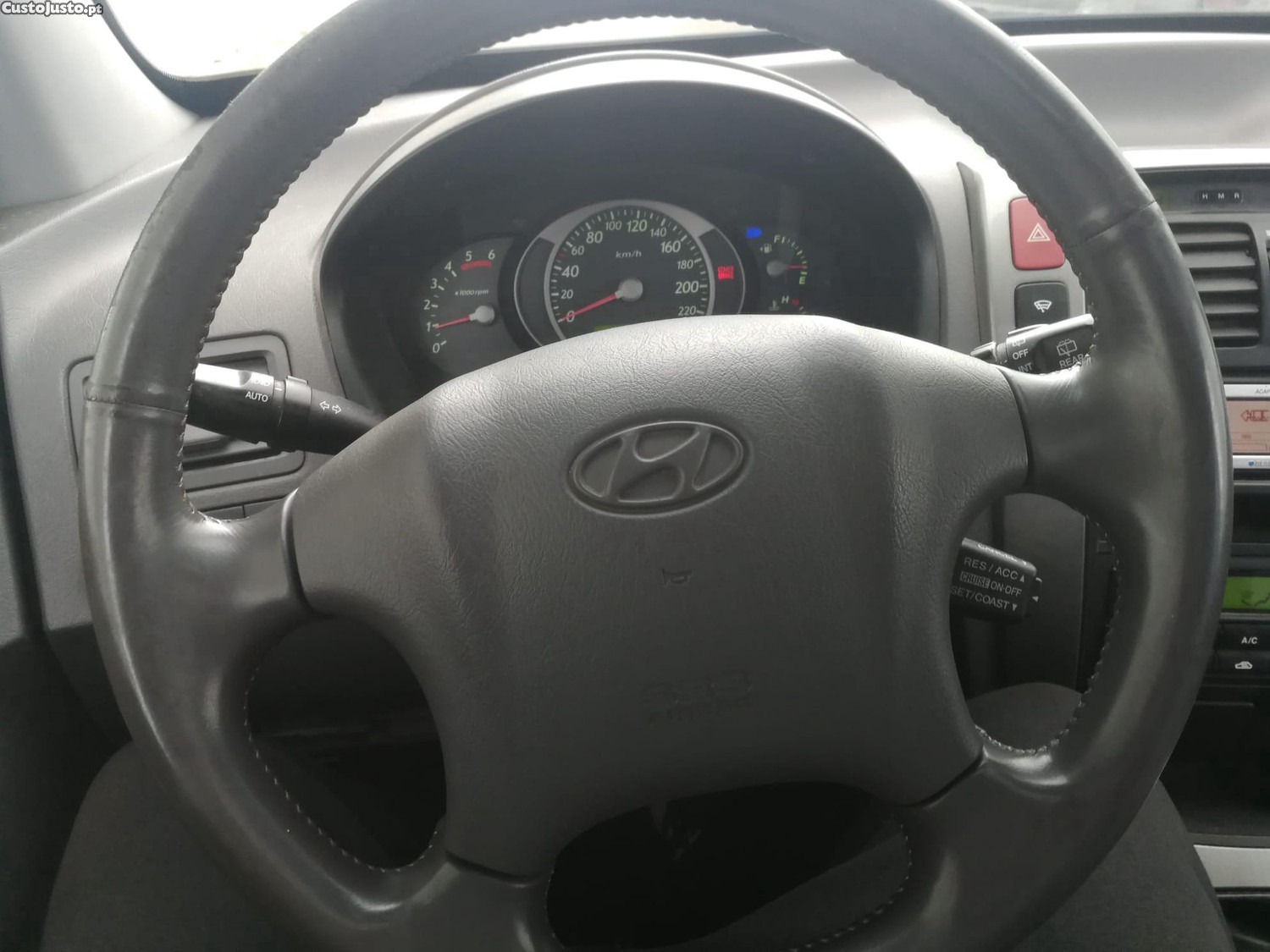 Hyundai XG (Tucson) — fotografia 9