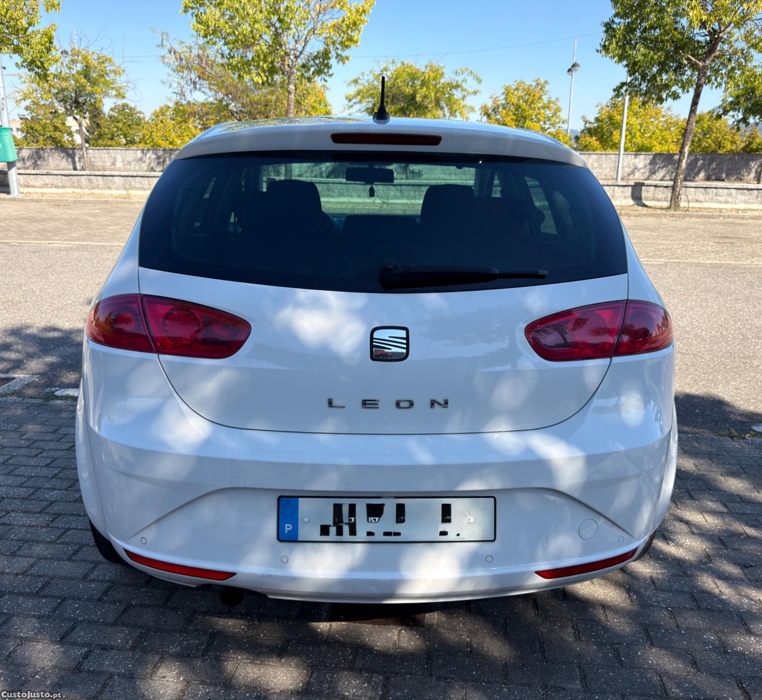 SEAT Leon 1.9 TDI Sport c/GPS — fotografia 8