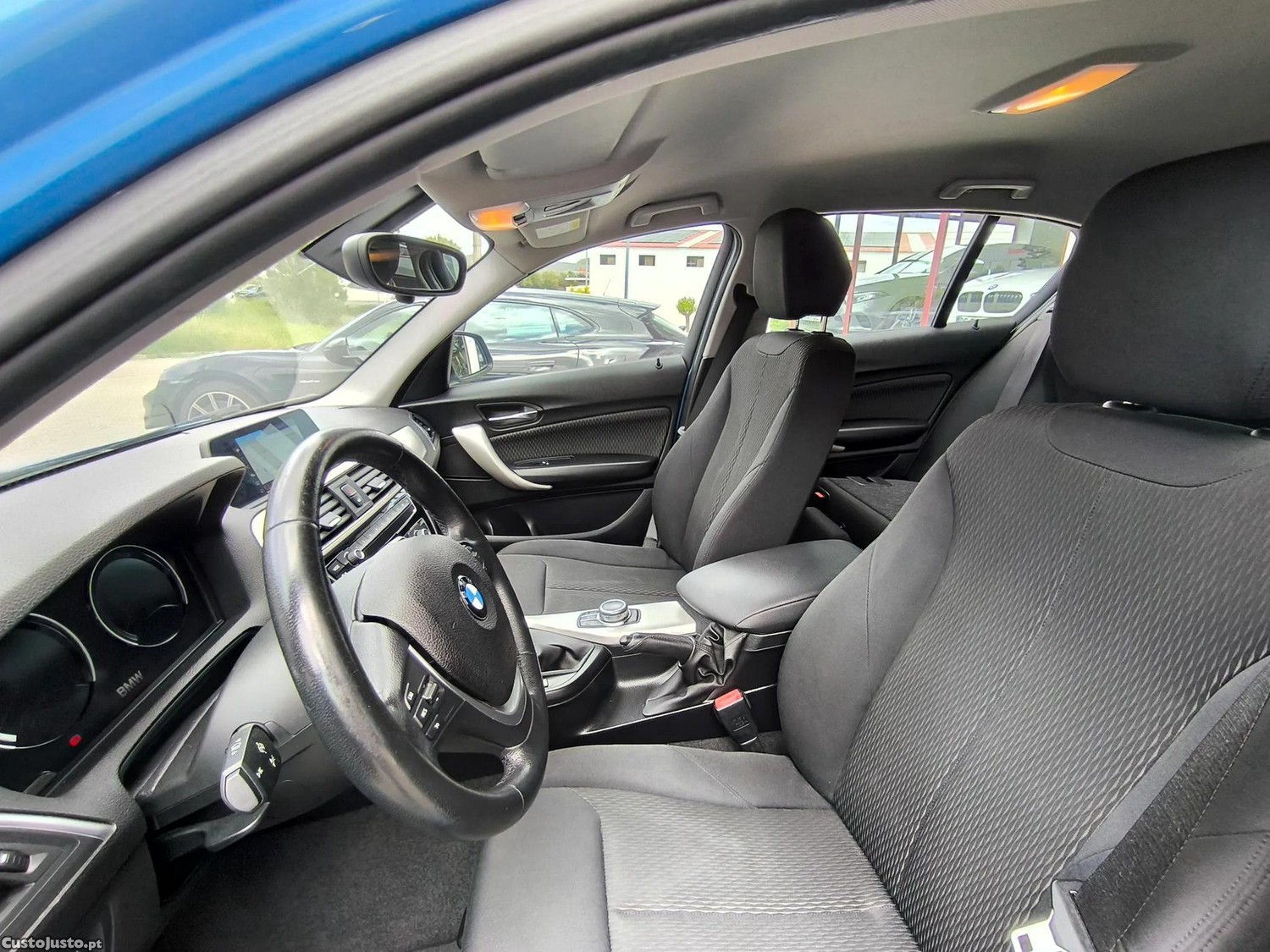 BMW 116 d Line Urban — fotografia 4