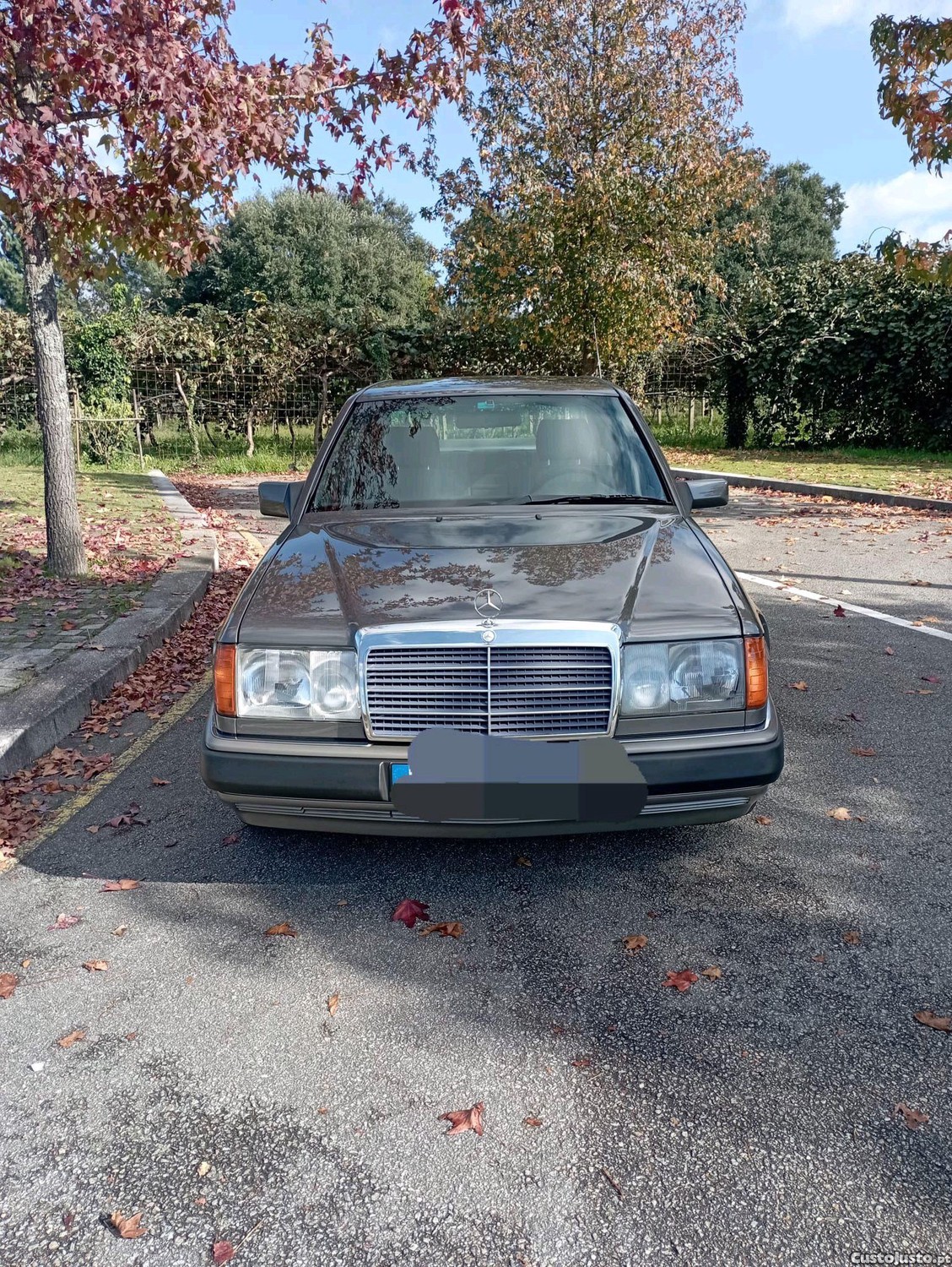 Mercedes-Benz E 200 E - 92 — photo 5