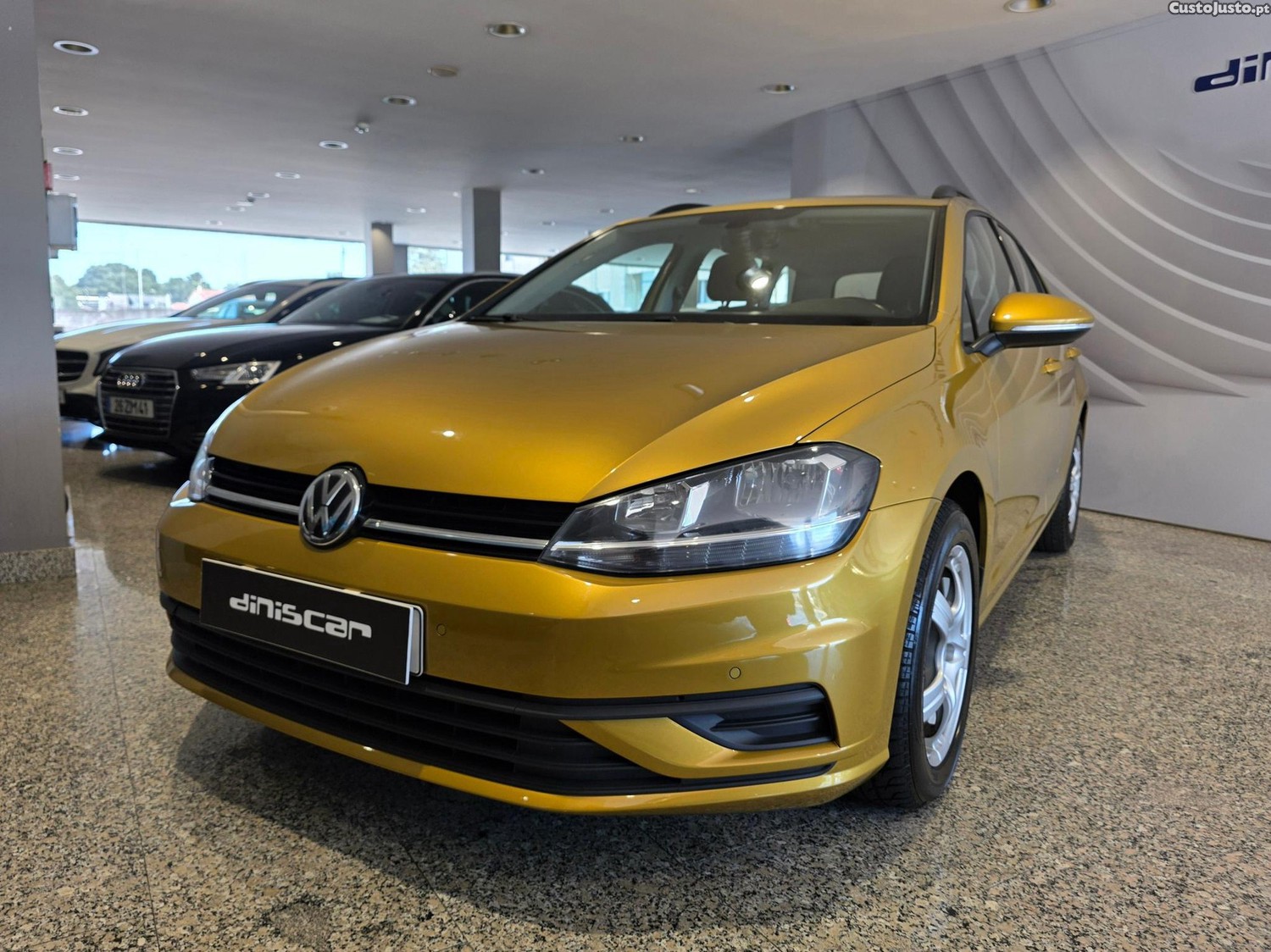 VW Golf Variant 1.6 TDi Trendline - 18 — photo 5