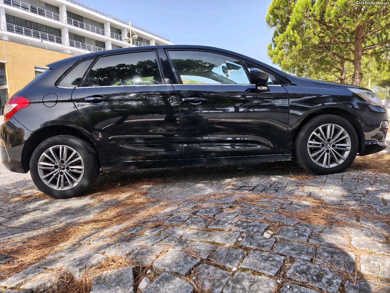 Citroën C4 executive — fotografia 8