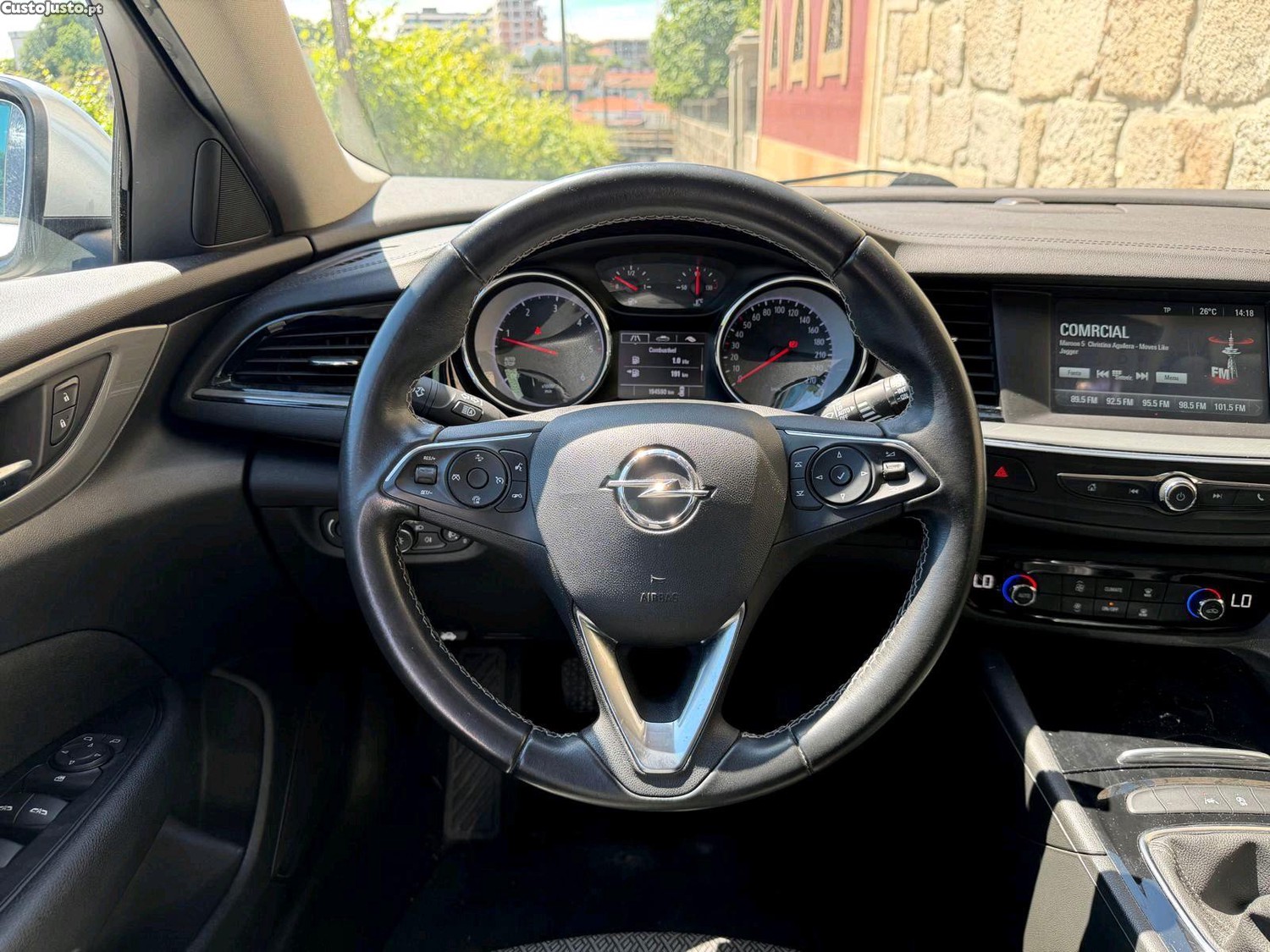 Opel Insignia Turbo D — fotografia 9