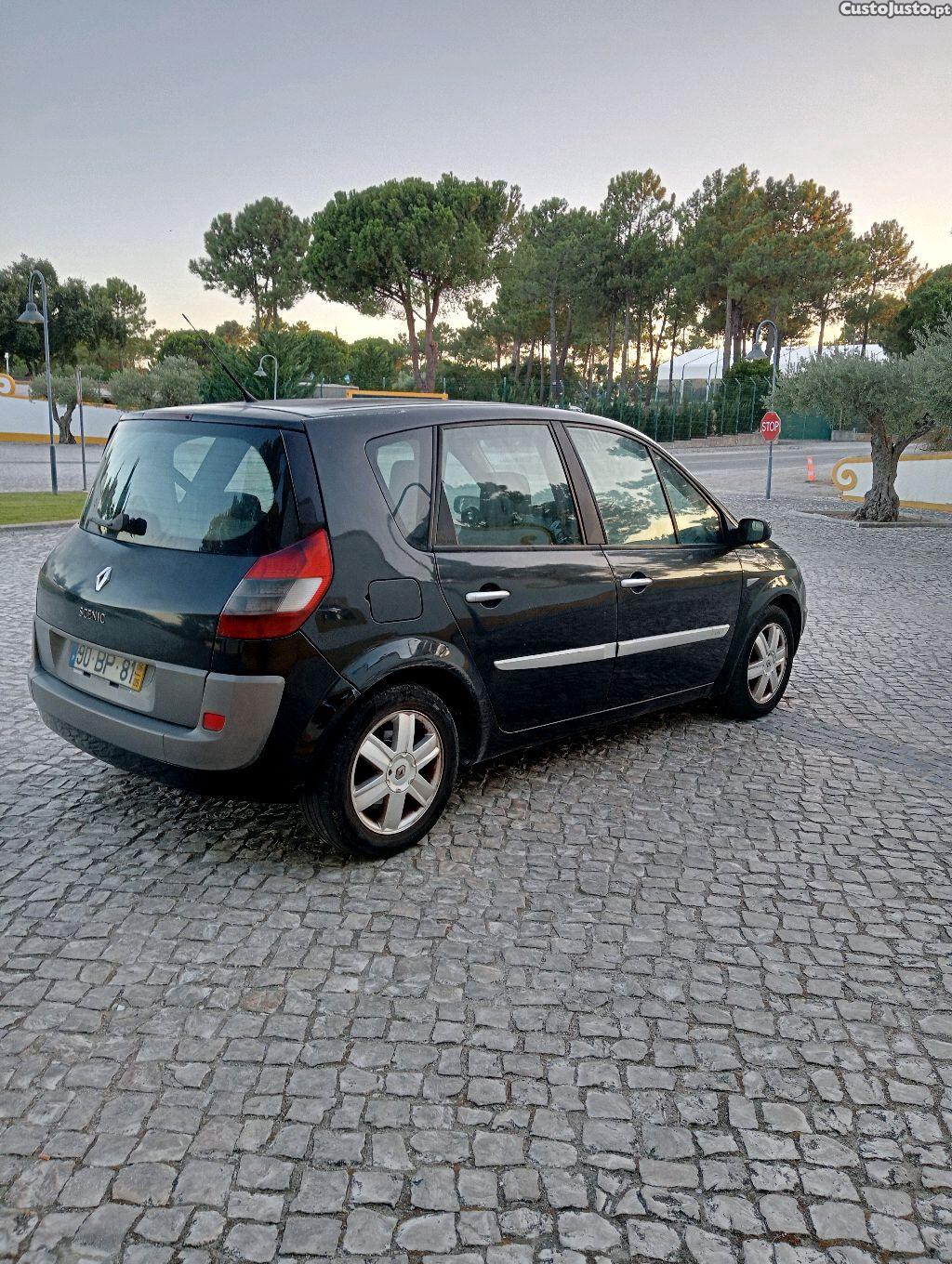 Renault Scénic 1500 diesel - 06 foto 5