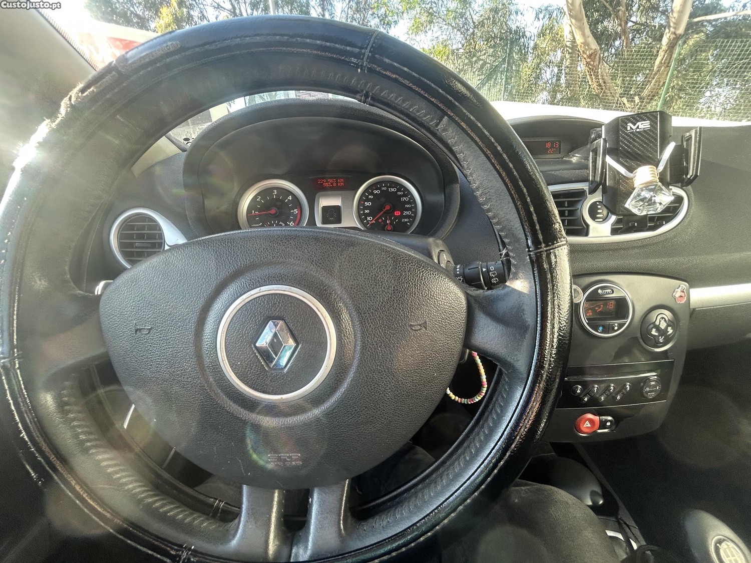 Renault Clio 1.5 Dci — fotografia 5