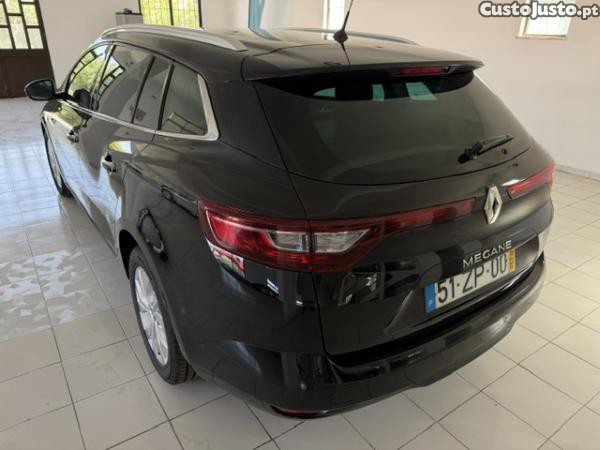 Renault Mégane Megane iv sport tourer 1.5 BLUE DCI LIMITED - 19 foto 3
