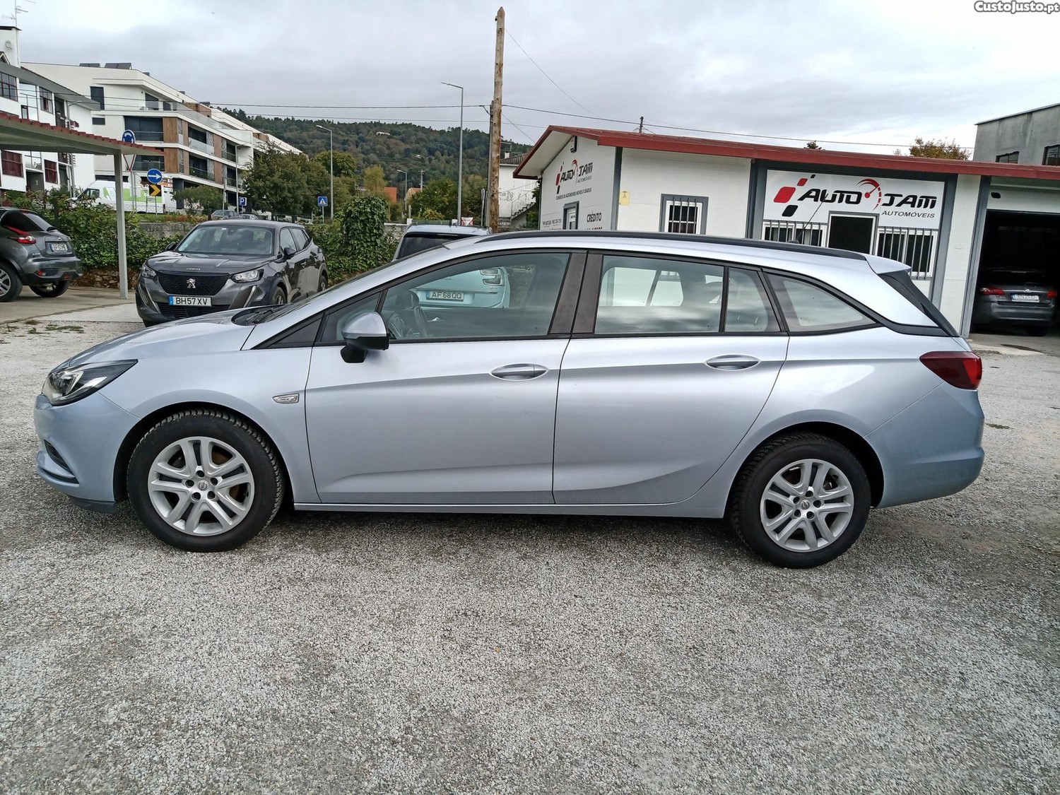 Opel Astra K Sports Tourer 1.6 CDTI 110cv Innovation S&S - 17 foto 3