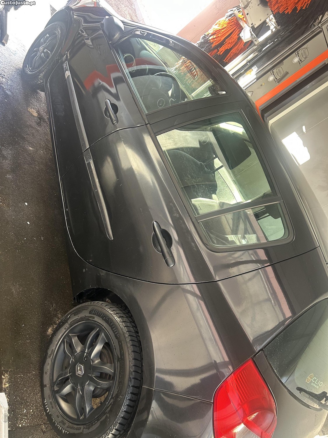 Renault Clio 1.5 Dci — fotografia 10