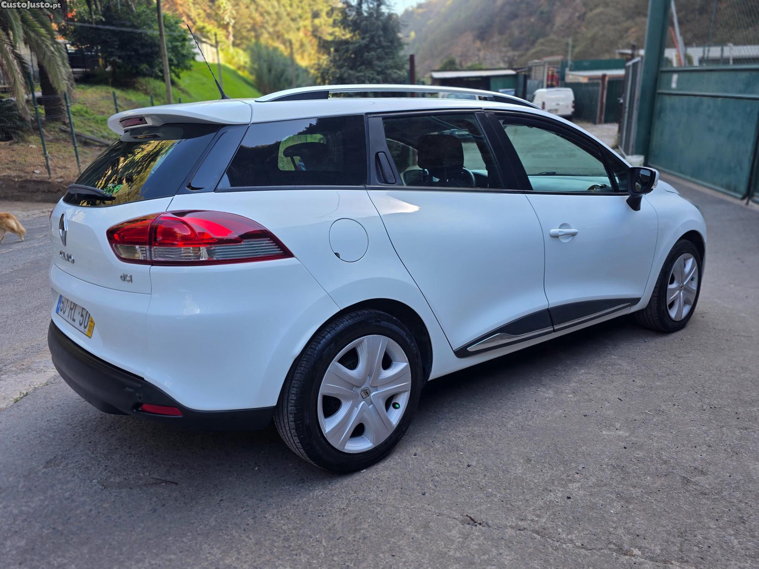 Renault Clio Tourer — photo 3