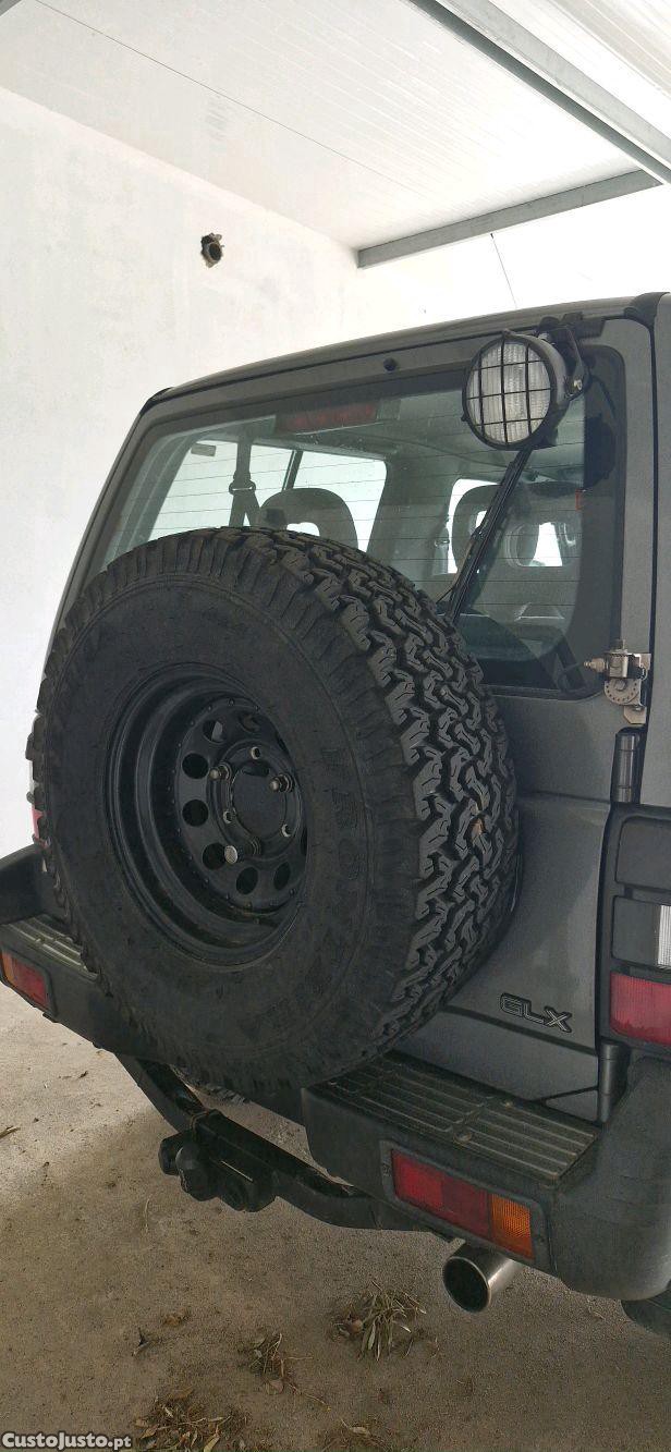 Mitsubishi Pajero GLX — fotografia 4