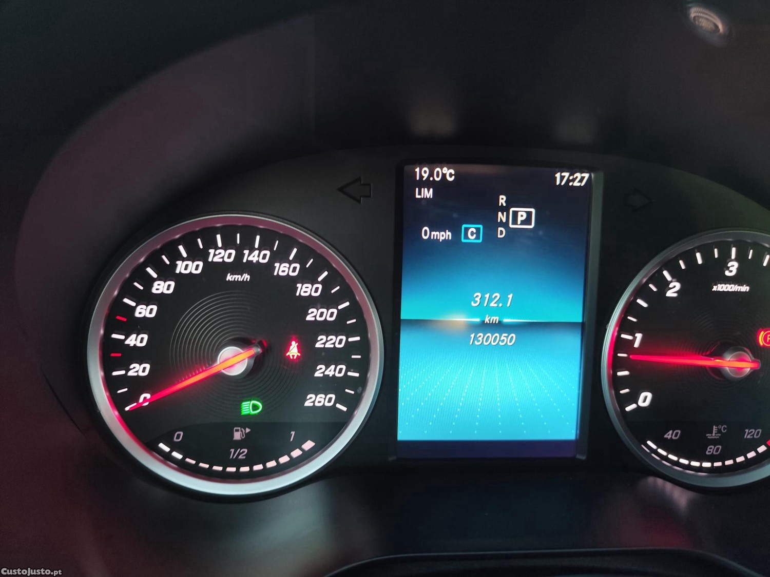 Mercedes-Benz C 220 220 D - 18 — photo 3