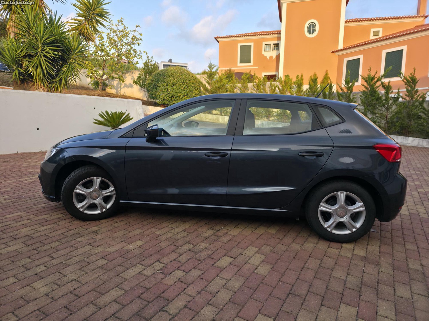 SEAT Ibiza Reference — fotografia 5