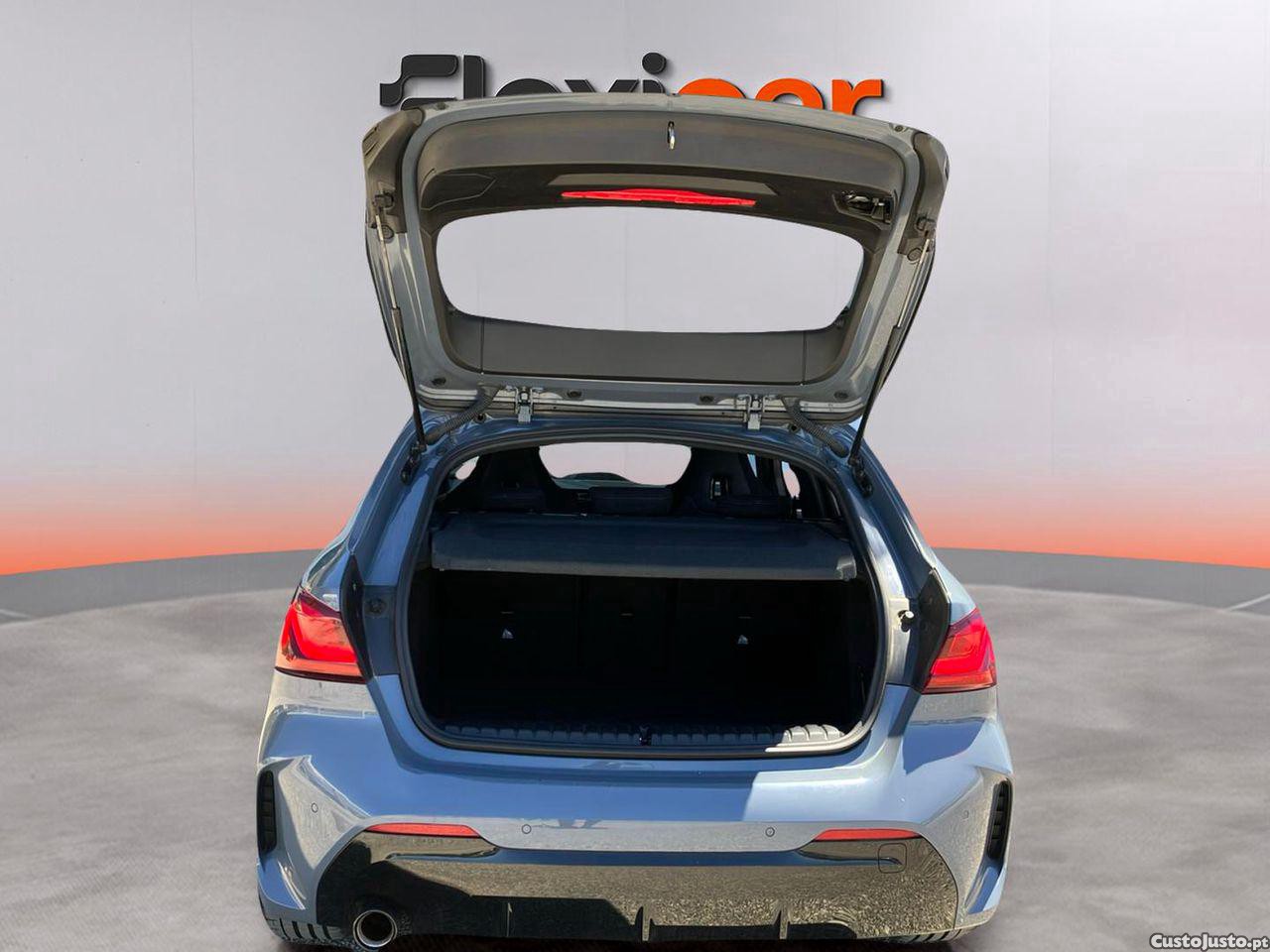 BMW 118 i Pack Desportivo M Auto — fotografia 5