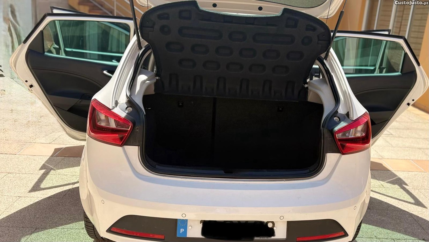 SEAT Ibiza FR — fotografia 6