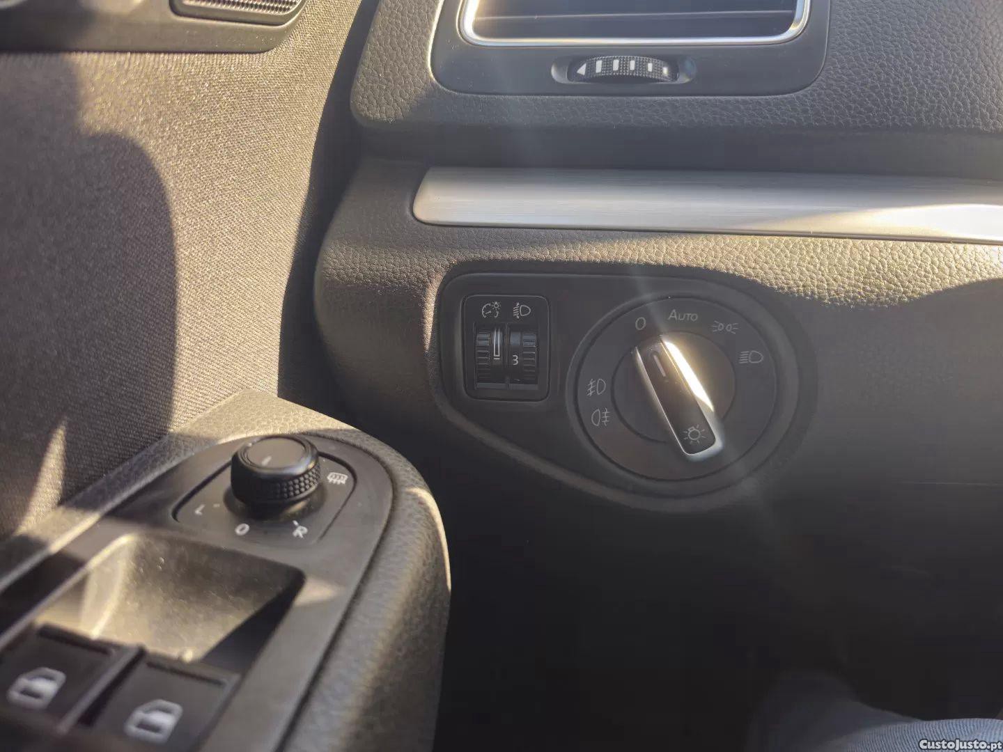 Volkswagen Sharan Advance bluemotion tech — fotografia 2