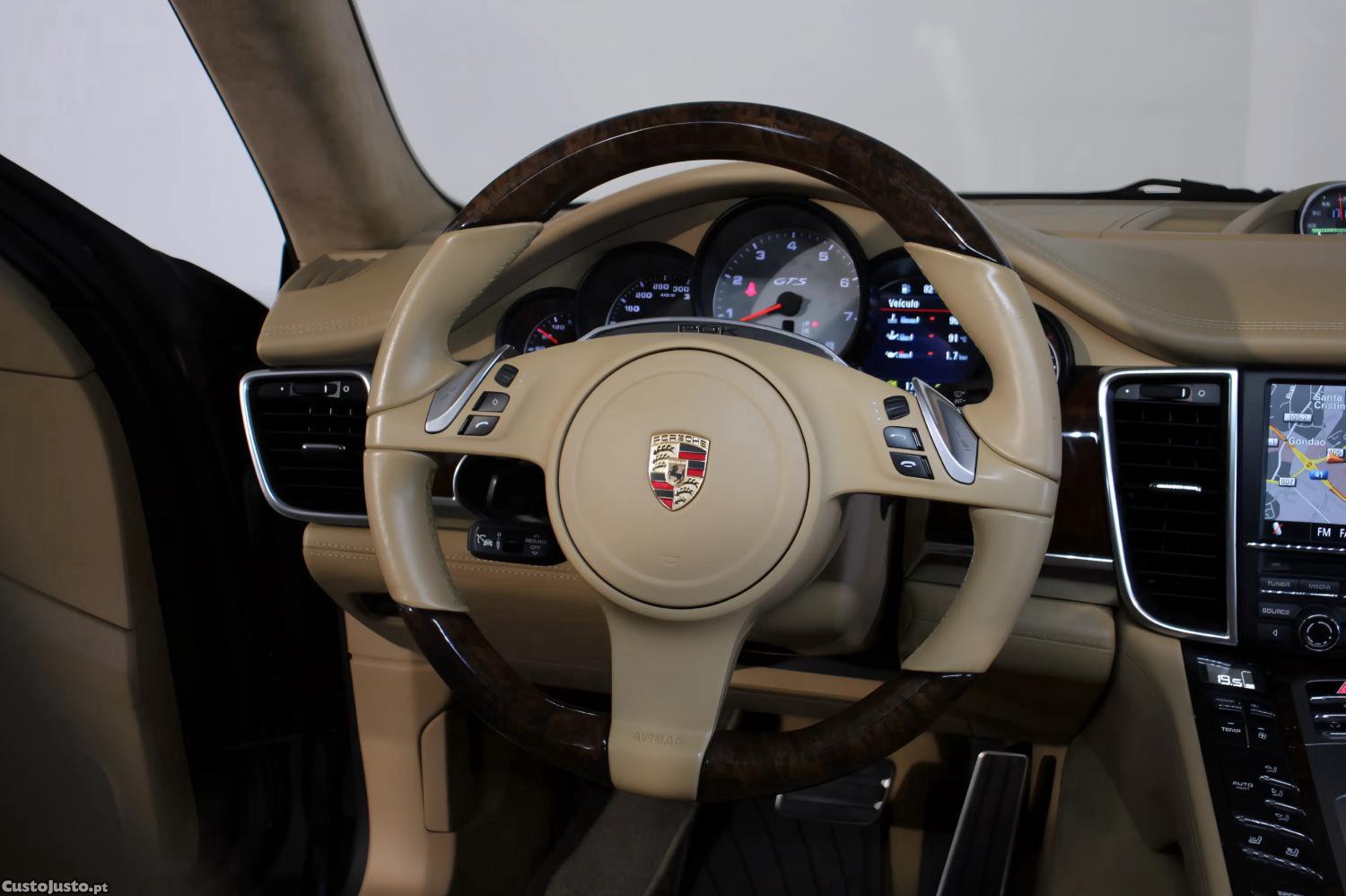 Porsche Panamera 4 GTS PDK — fotografia 13