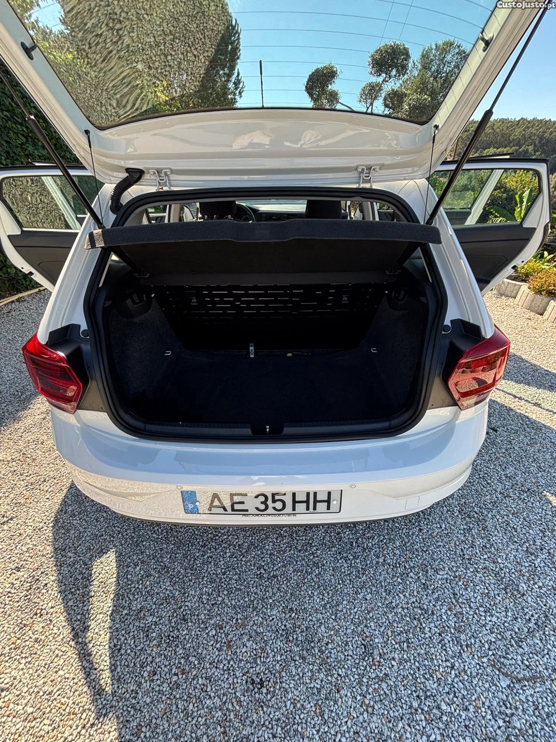 Volkswagen Polo CONFORTLINE — fotografia 5