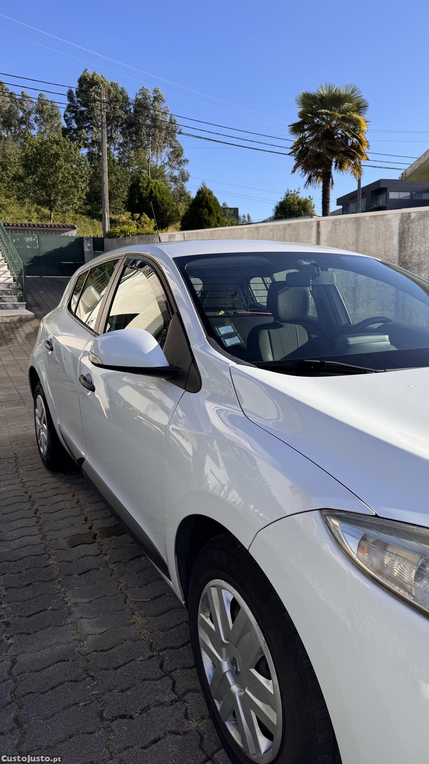 Renault Mégane 1.5 societe — fotografia 11