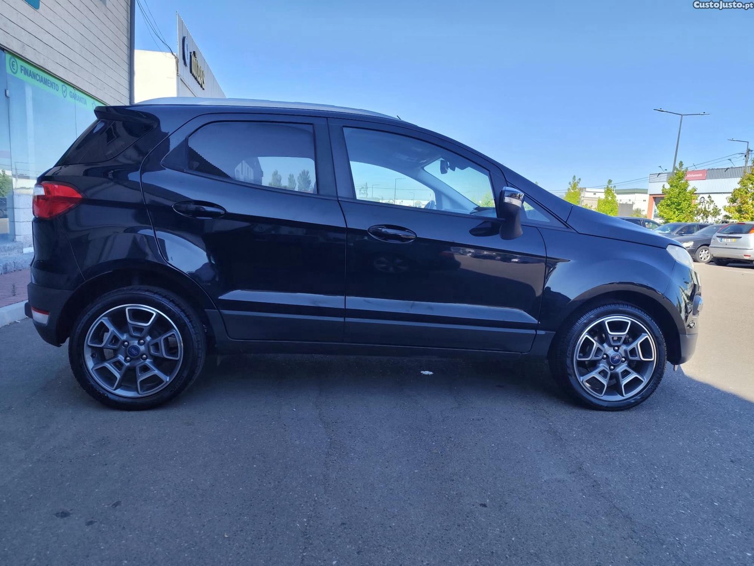 Ford Ecosport 1.0 EcoBoost Titanium - 17 foto 2