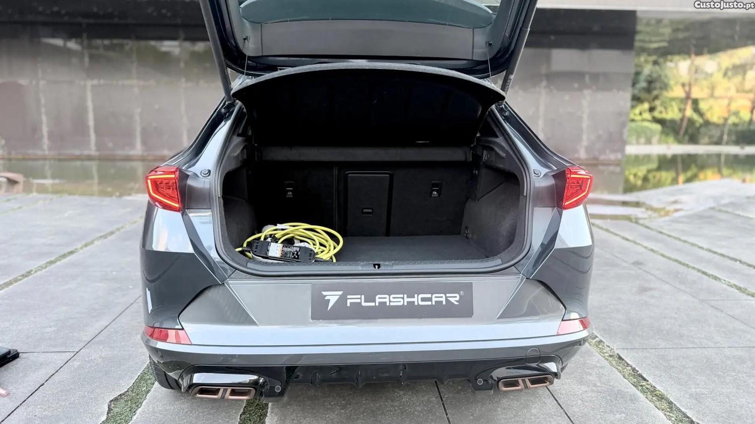 CUPRA Formentor 1.4 e-Hybrid DSG VZ — fotografia 9
